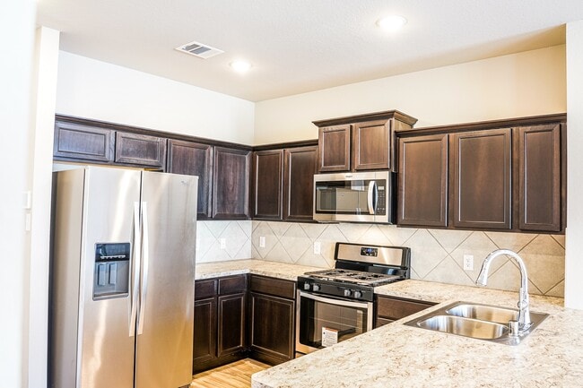 Building Photo - 15810 Perthshire Creek Dr