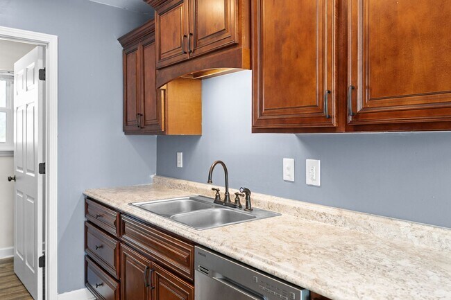 Building Photo - 2701 E Copeland Ct