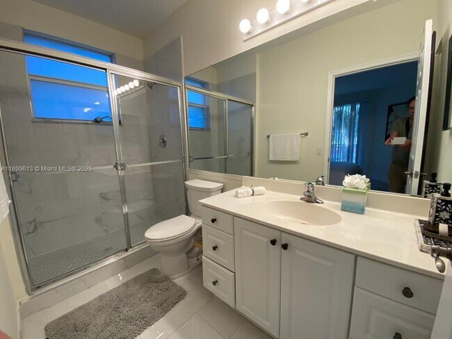 Building Photo - 4602 SW 160th Ave