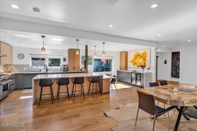 Building Photo - 1262 Hidden Woods Dr