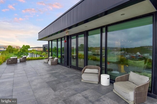 Building Photo - 57 N Street NW Unit UNIT 225