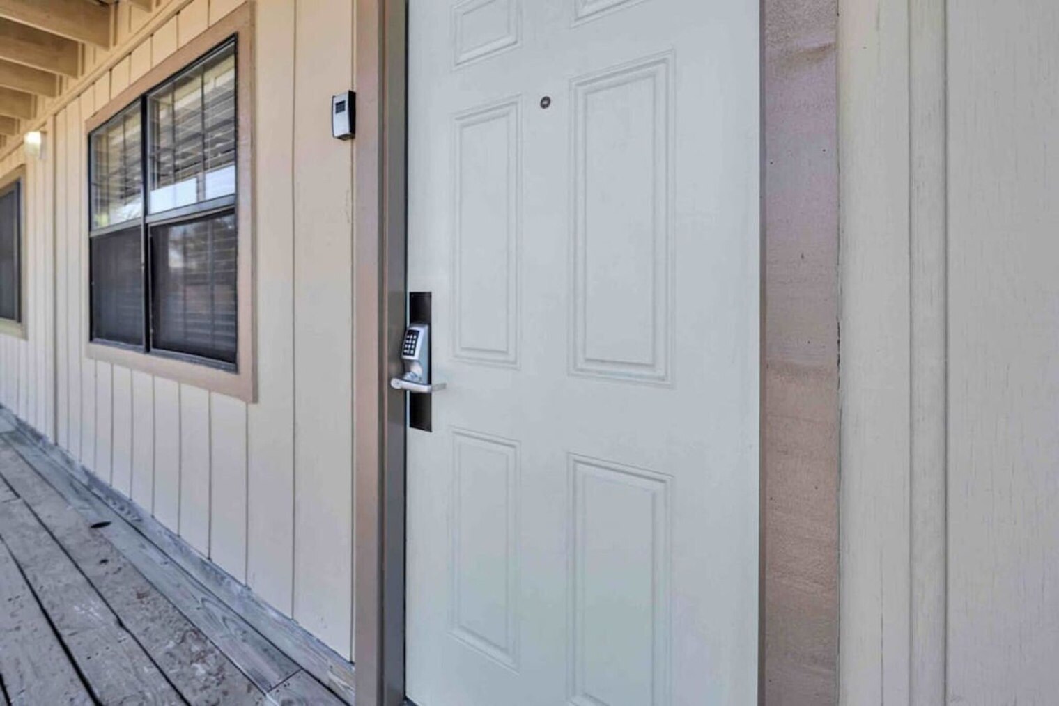 Building Photo - 312 Bream Ave