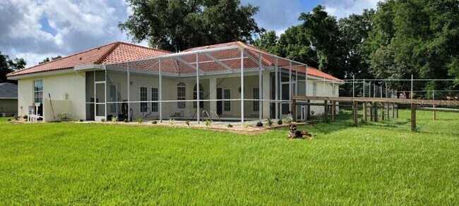 Building Photo - 4265 E Amsterdam St