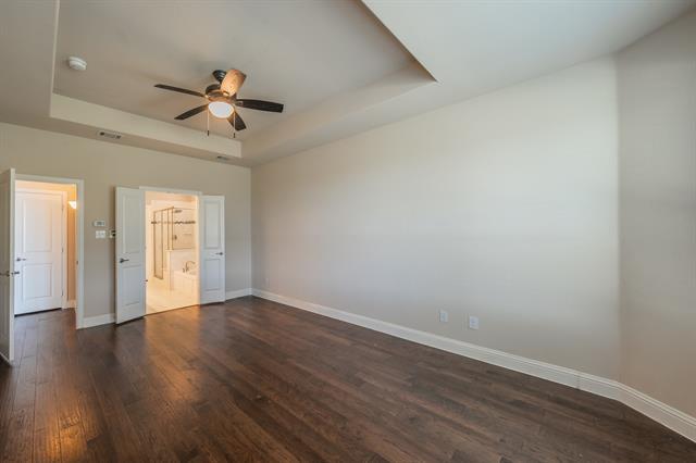 Building Photo - 15505 Bluffdale Dr