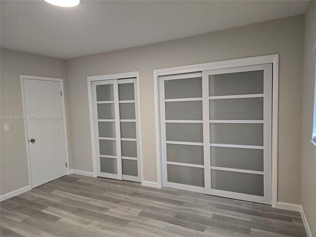 Building Photo - 835 Lenox Ave.