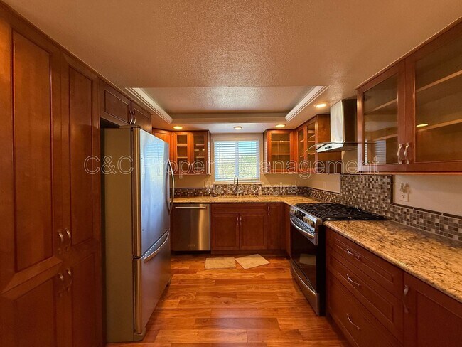 Building Photo - 63 S Branciforte Ave