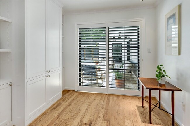 Building Photo - 12419 Mossycup Dr