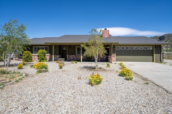 Building Photo - 23440 Mashie Ct
