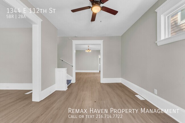 Building Photo - 1344 E 112th St