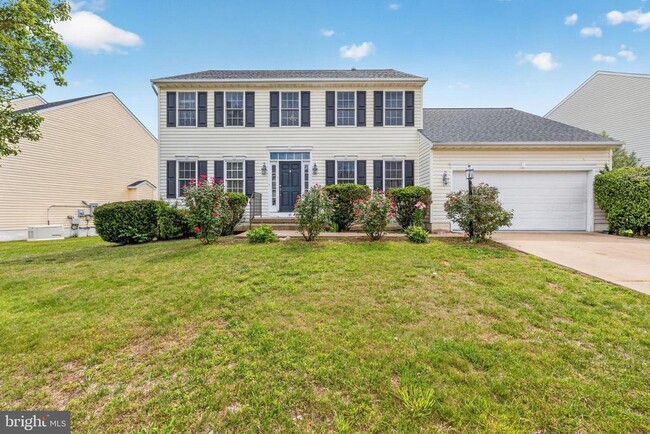 Building Photo - 33 Wild Rose Dr
