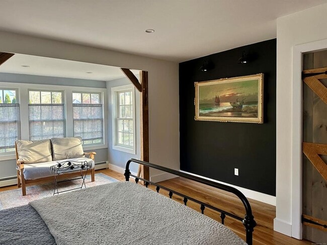 Building Photo - 43 Pennywise Ln