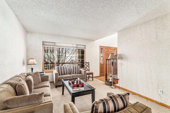 Building Photo - 10788 W Vista View Dr