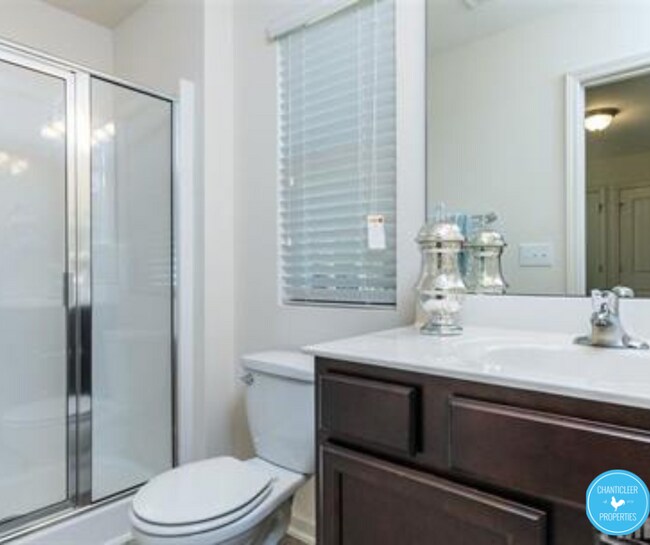 Building Photo - 1208 Haybrook Ln