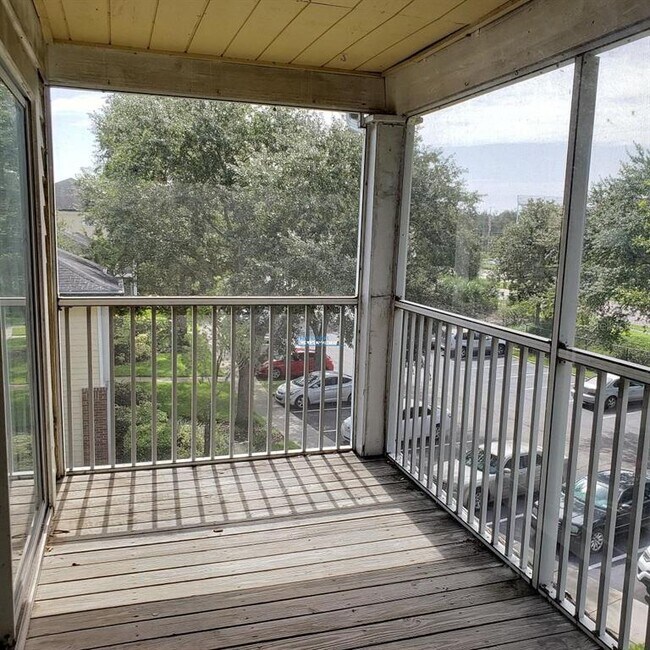Building Photo - 4211 Chatham Oak Ct