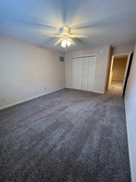 Building Photo - 601 Concord Villas Way