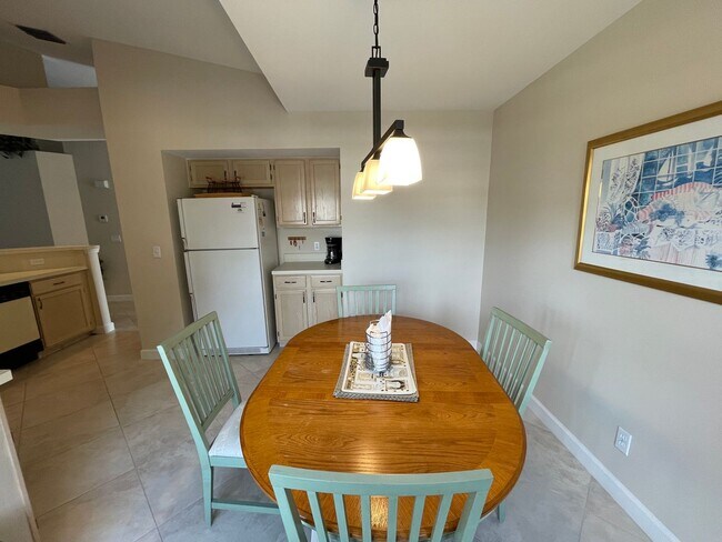 Building Photo - 440 Wiggins Lake Ct