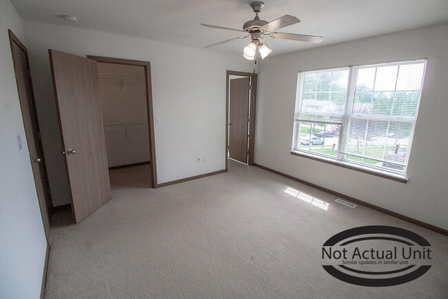 Building Photo - 1635 Citadel Dr