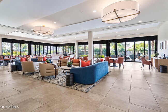 Building Photo - 7400 E Gainey Club Dr