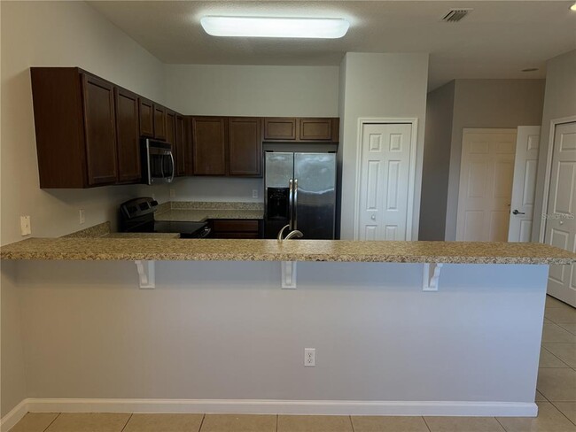 Building Photo - 1605 Portofino Meadows Blvd