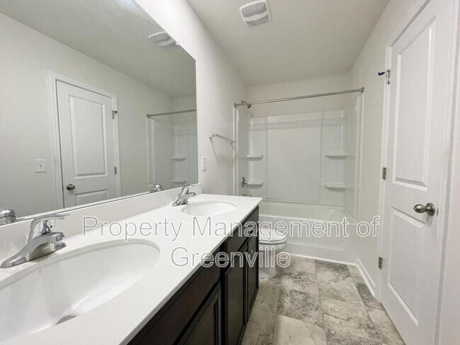 Building Photo - 301 Millridge Rd