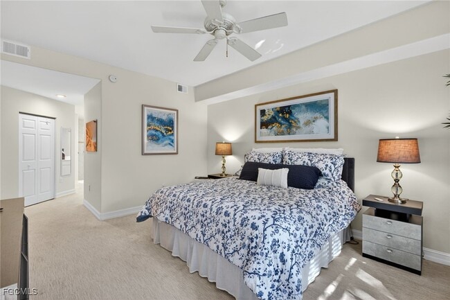 Building Photo - 2001 Tarpon Bay Dr N