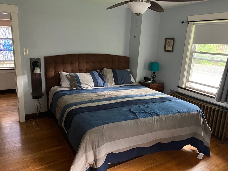 Bedroom - 6824 McPherson Blvd