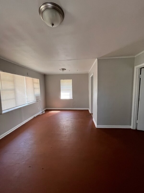 Building Photo - 2225 Riley Alley