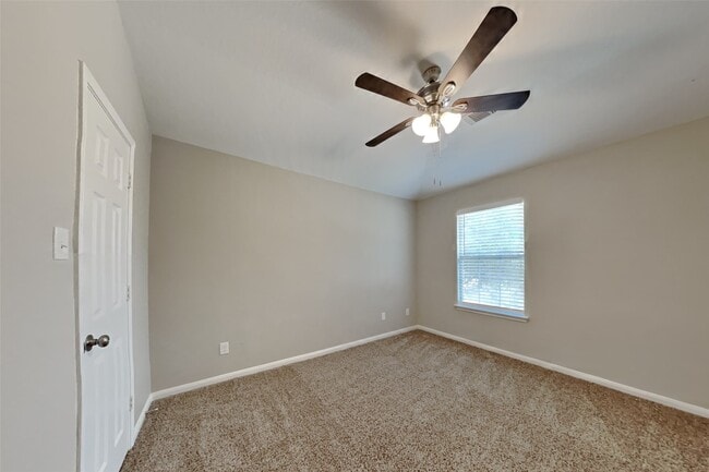 Building Photo - 20203 Stonegrove Ct