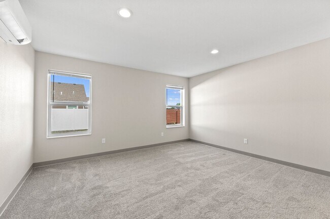 Building Photo - NEW Spokane Valley Duplex for Rent!