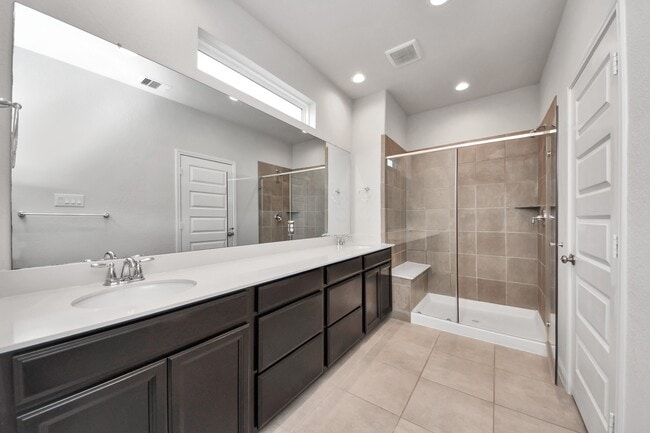 Building Photo - 9830 Magnolia Village Ln