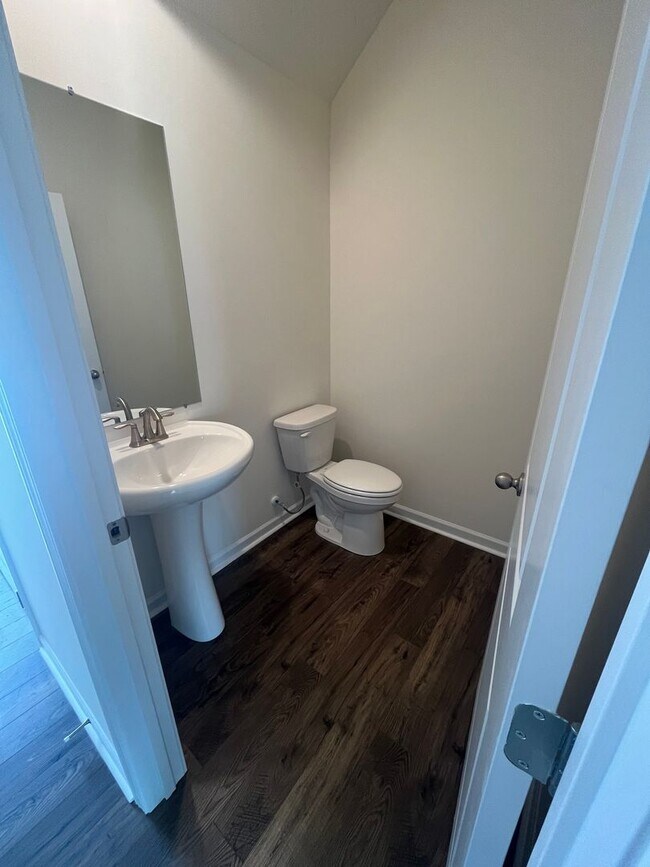 Building Photo - Brand New Townhome – Modern Comfort & Conv...