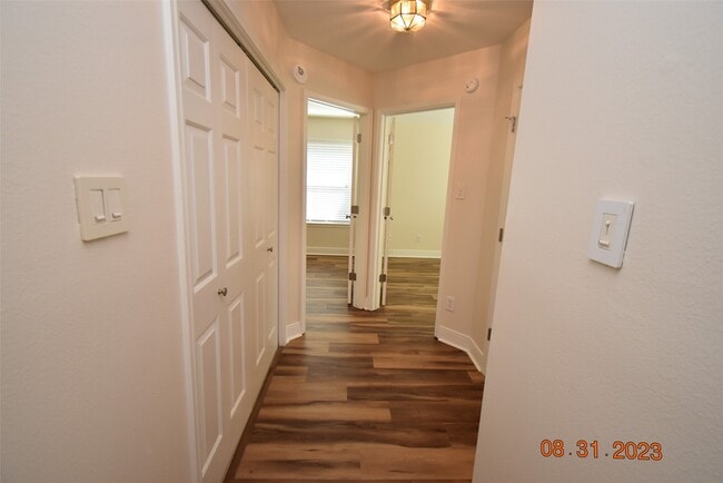 Building Photo - 1822 Diamond Brook Dr
