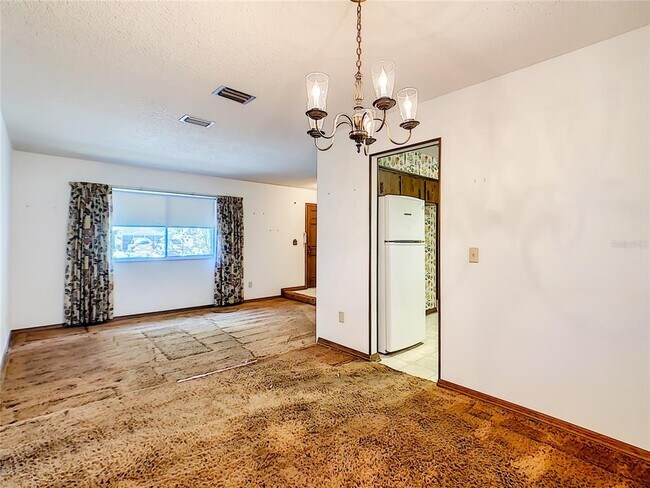 Building Photo - 5515 Albert Dr