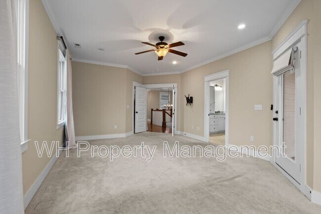 Building Photo - 311B 54th Ave N