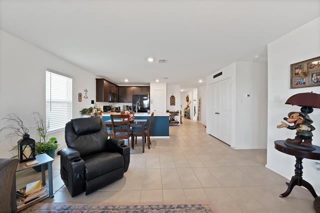 Building Photo - 5906 Wedgemere Dr