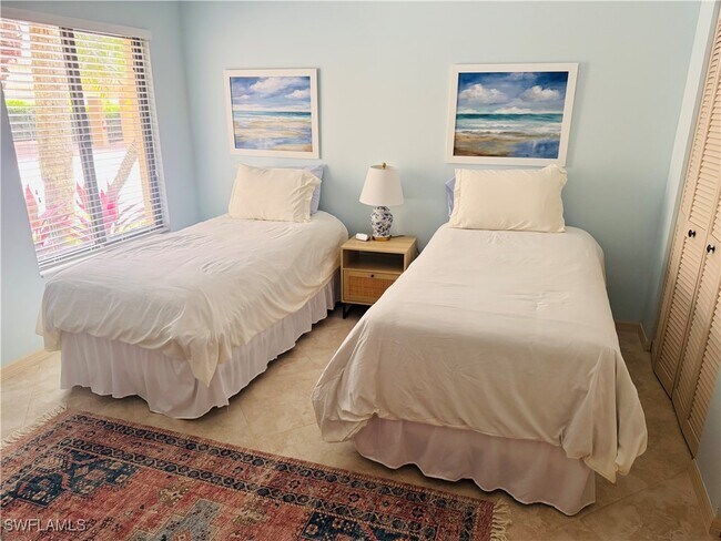 Building Photo - 6760 Pelican Bay Blvd