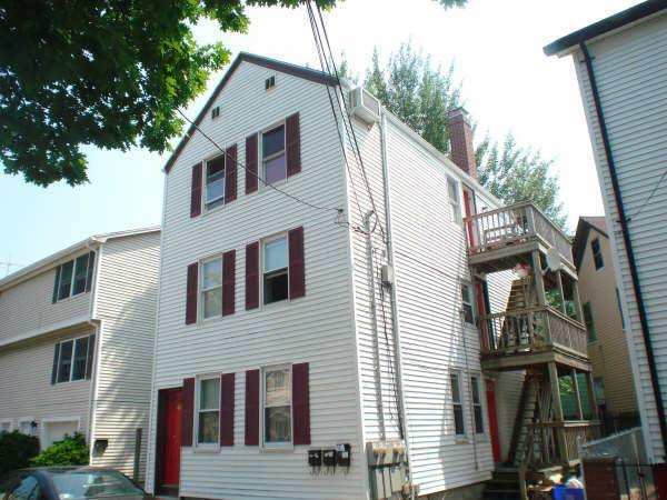 Building Photo - 40 Bristol St