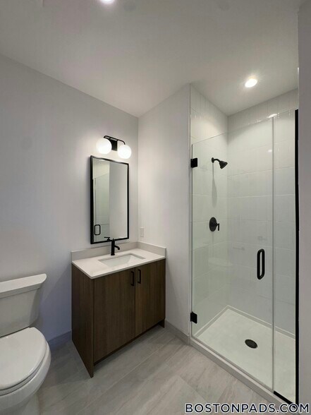 Building Photo - 199 Gardner St