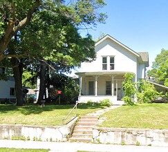 Building Photo - 316-316 1/2 W Columbia Street