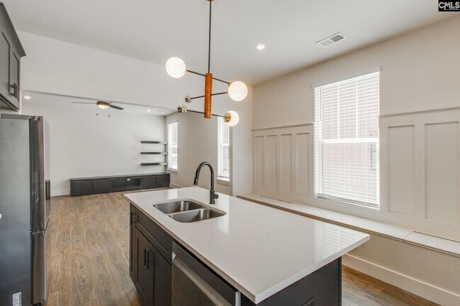 Building Photo - 2516 Richland St