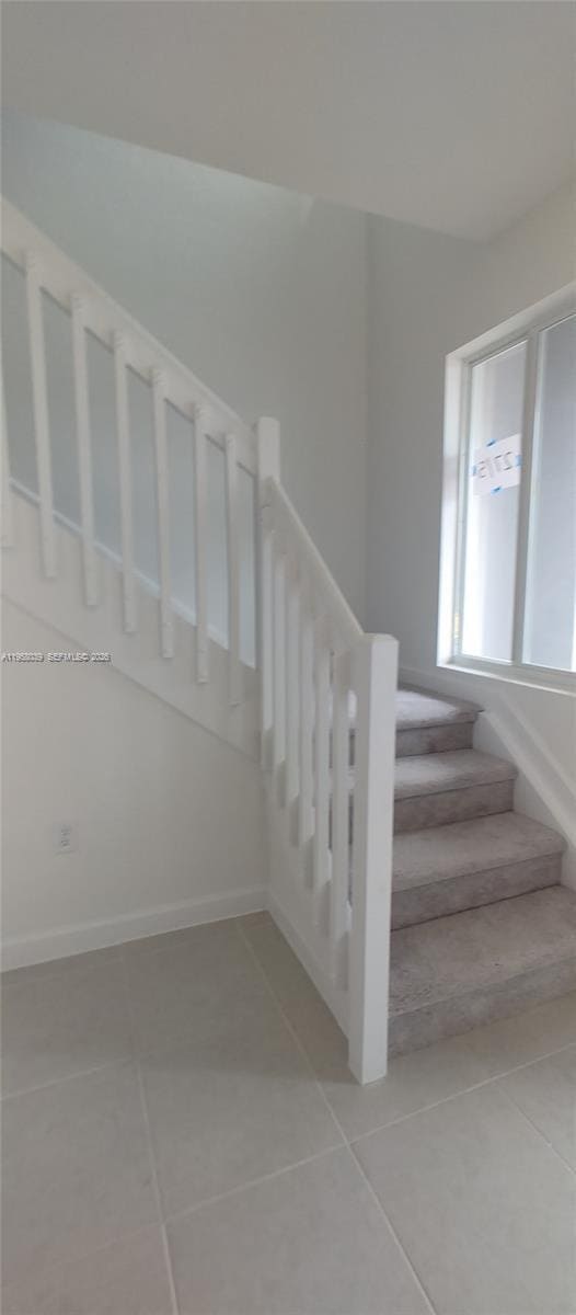 Building Photo - 689 SE 13th St Cir