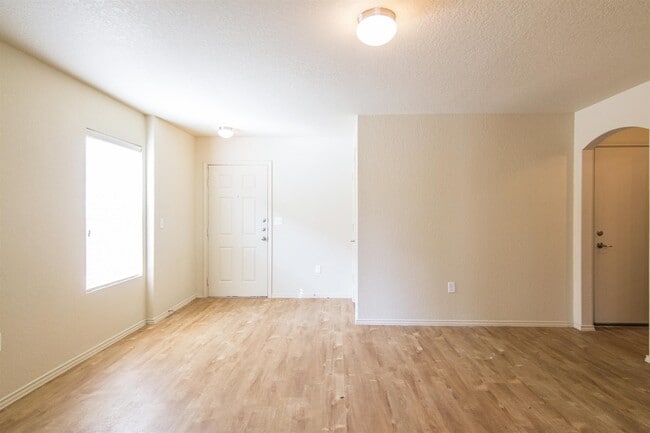 Building Photo - 3631 Apache Meadows Drive