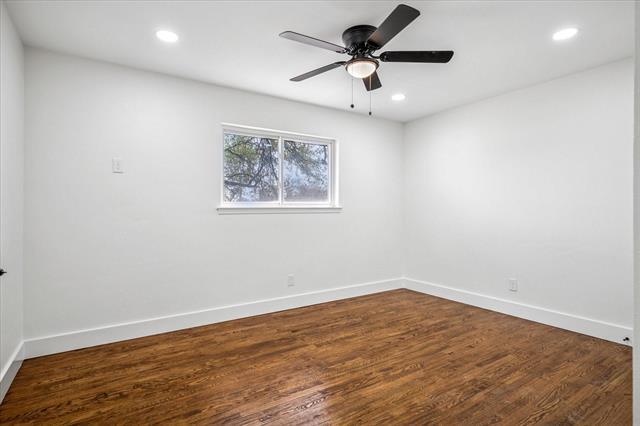 Building Photo - 4024 Diamond Loch W
