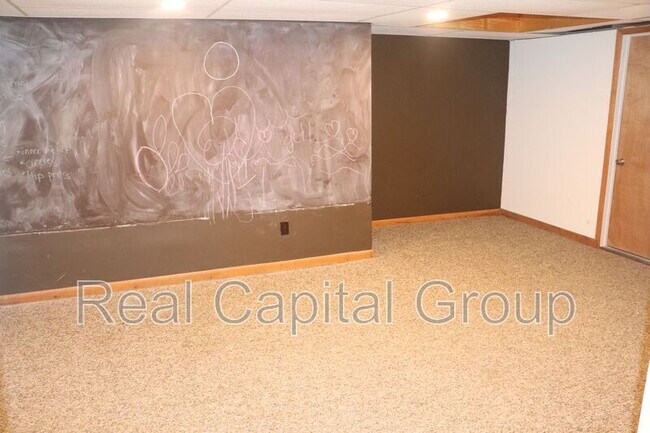 Building Photo - 98 Beaver Dam Rd