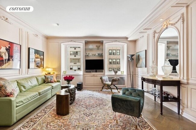 Primary Photo - 465 Park Ave