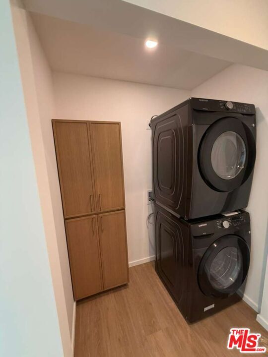 Building Photo - 5417 Gentry Ave