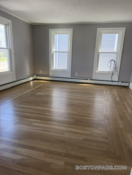 Building Photo - 610 Durfee St