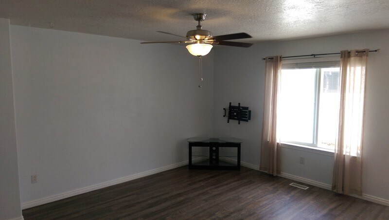 Building Photo - 1153 S 1420 E