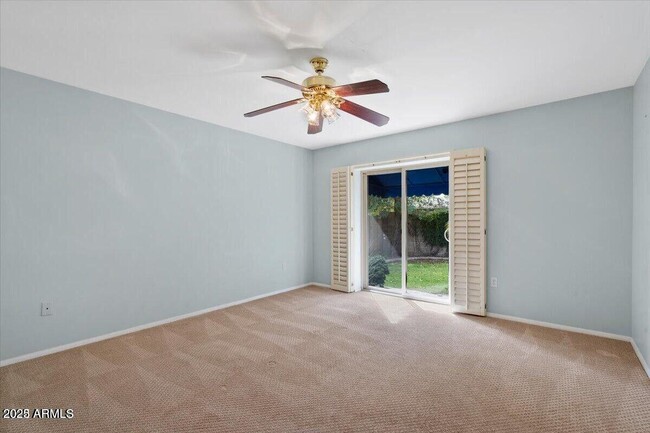 Building Photo - 5345 E Crocus Dr