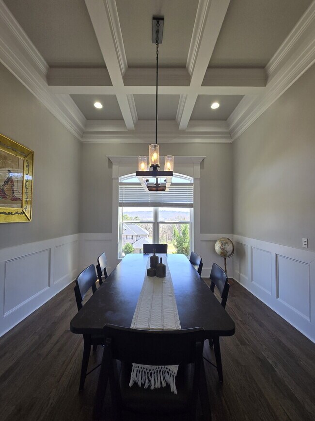 Building Photo - Amazing House In Windstone Available For Prelease